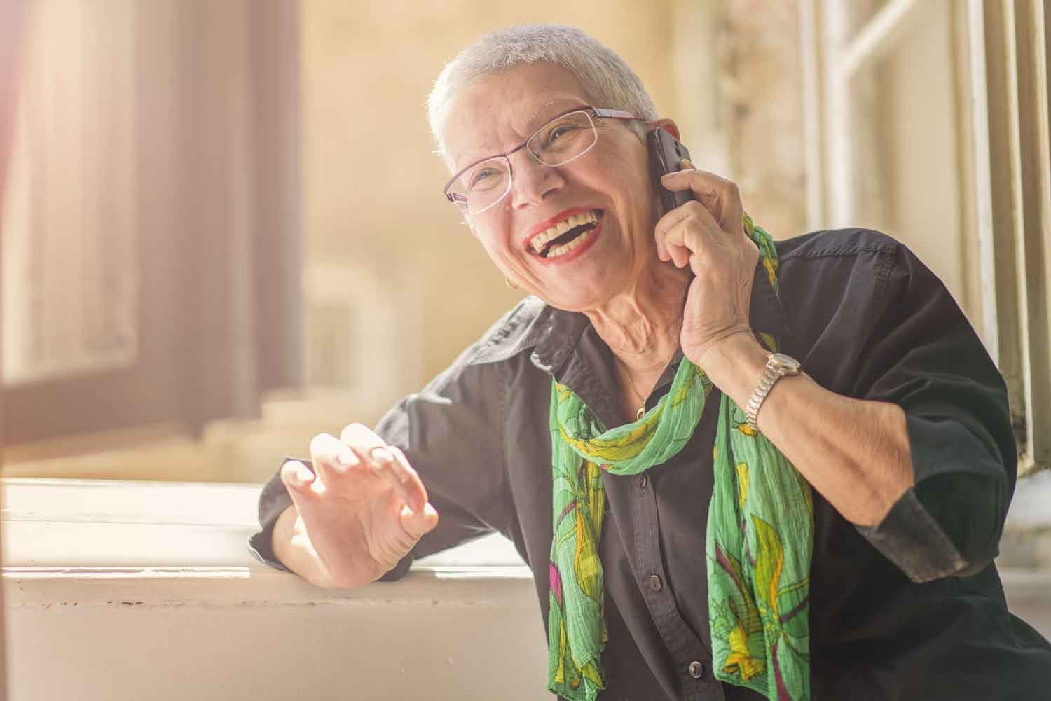 Cold Call Anxiety? How to Master Talking to Strangers