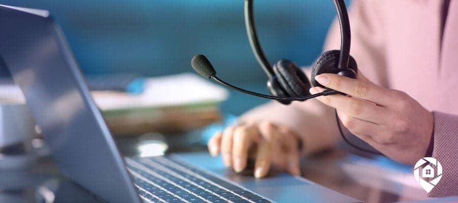 Top 3 Tips for Recording the Best AI Voicemails